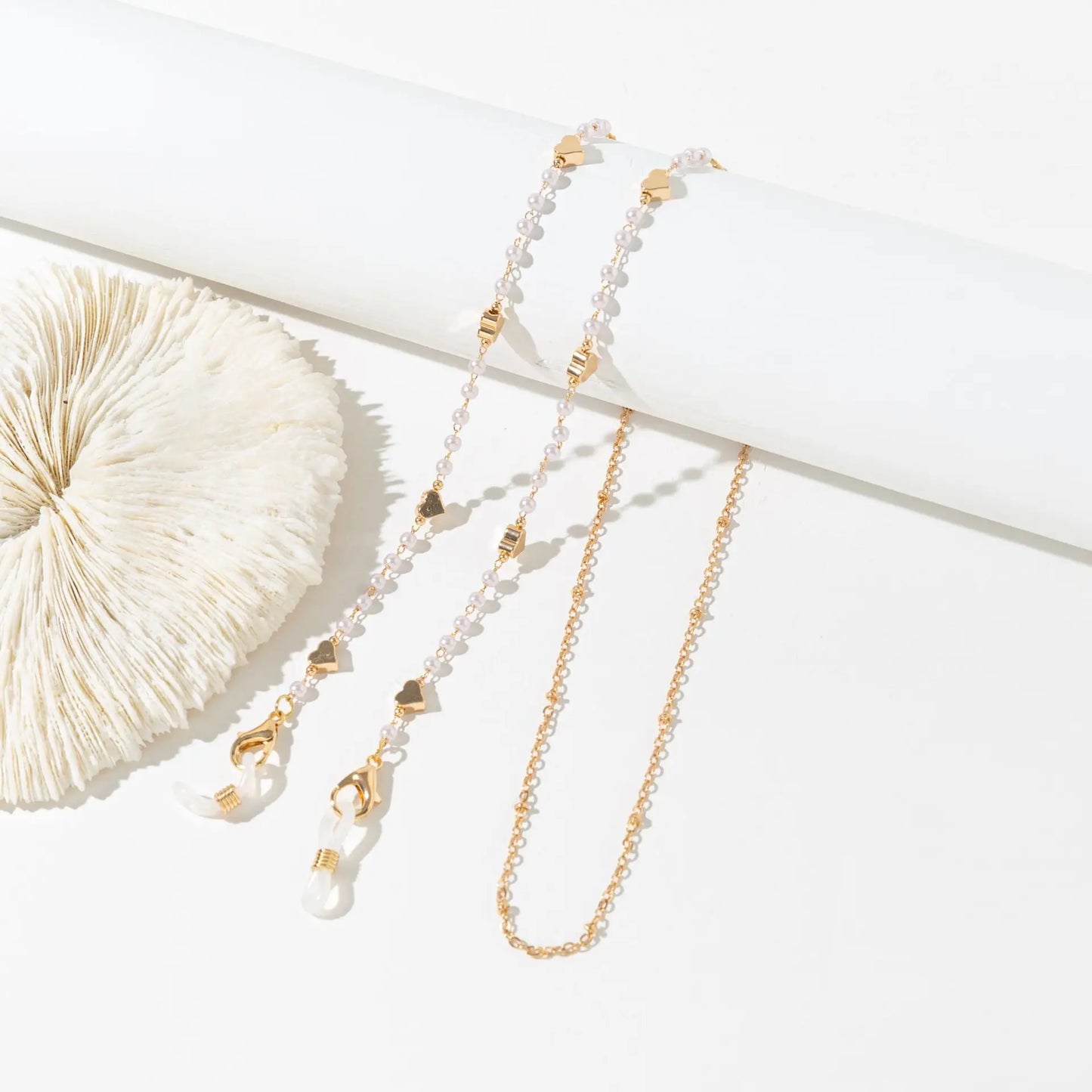 Fashion Metal Pearl Beaded Glasses Chain Round Heart Shape Sunglass Hanging Rope Women Non-Slip Casual Eyeglasses Lanyard String