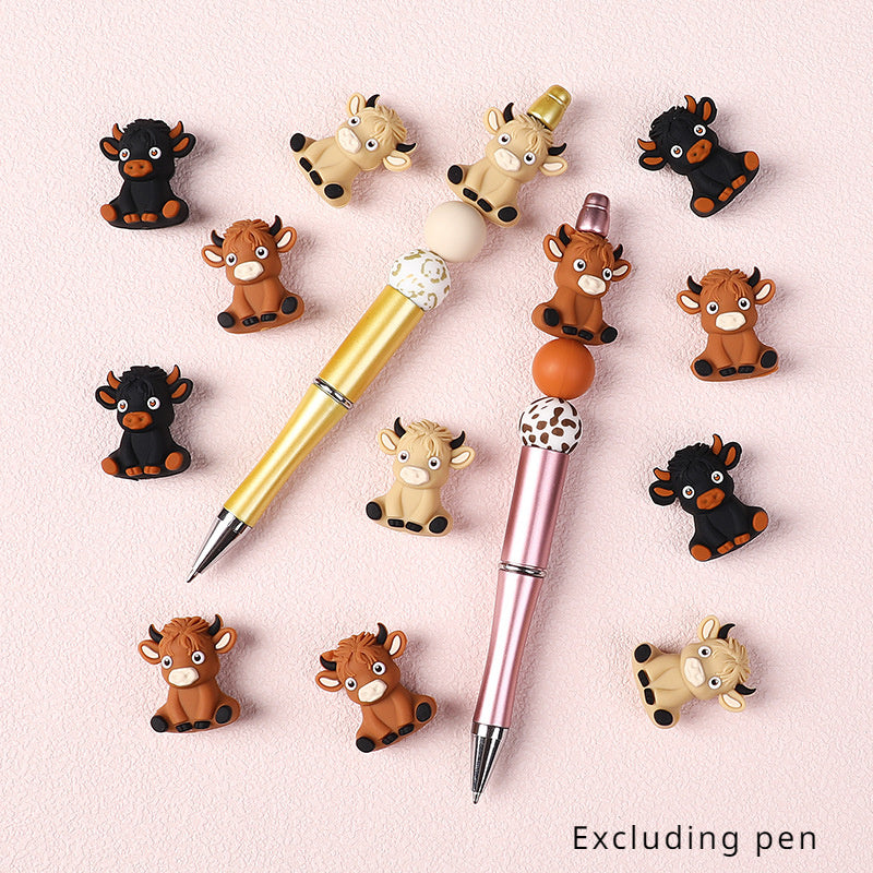 [15pcs Colorful Highland Cow Beads] 15pcs 3D Highland Cow Silicone Beads in 5 Colors Suitable for String Bead Accessories Jewelry Making Silicone Beads